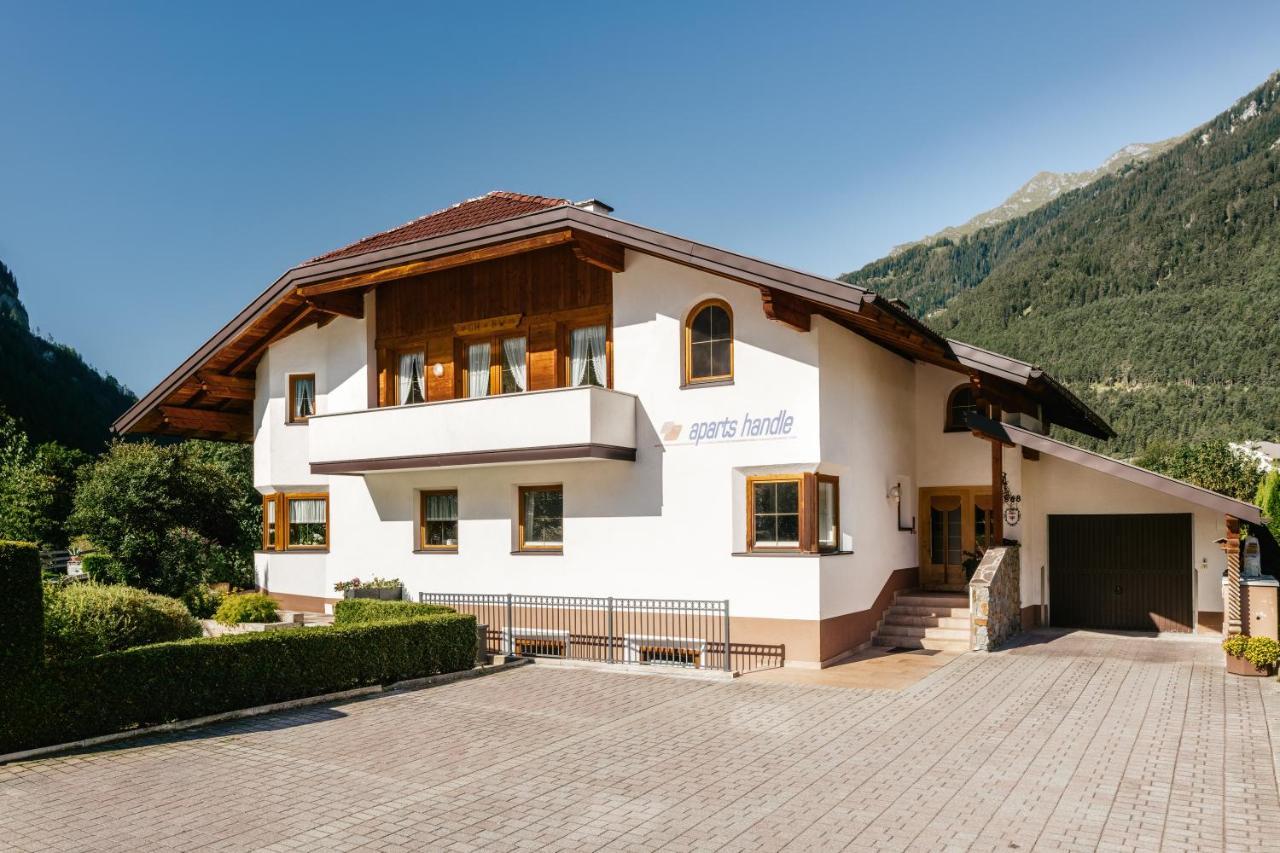 Aparts Handle Und Haus Bergblick Apartment Pfunds Exterior foto