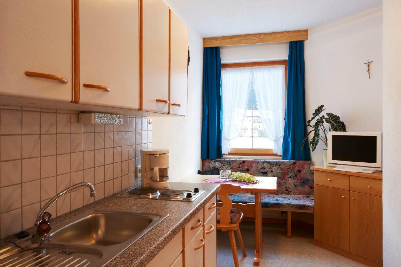 Aparts Handle Und Haus Bergblick Apartment Pfunds Exterior foto